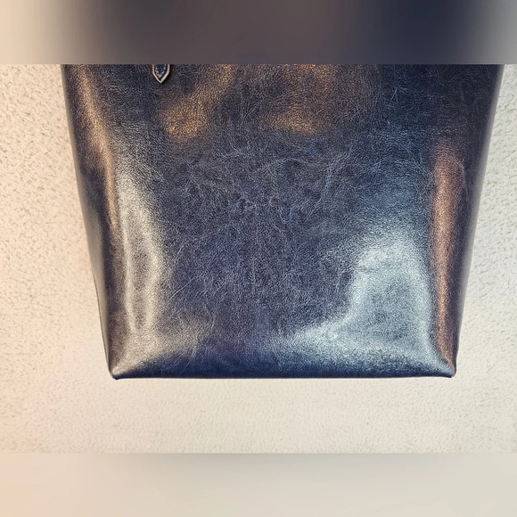 Kattee Womens Beautiful Blue Leather Large Shoulder Bag 14x15.5x5 Classic - Picture 8 of 14